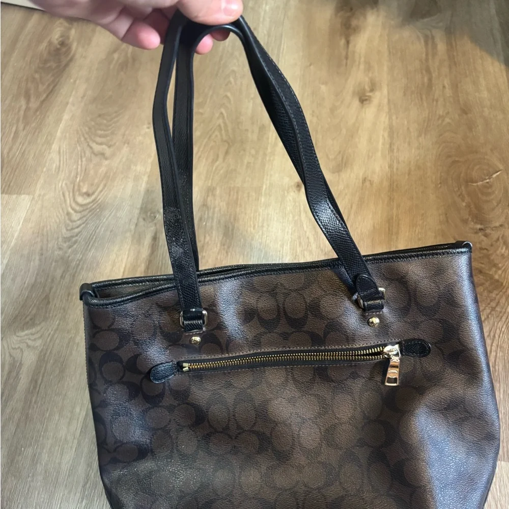 Coach Black and Brown Signature Tote - Picture 3 of 7